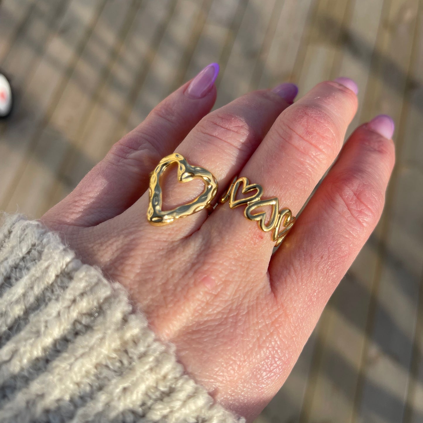 Heart to heart ring