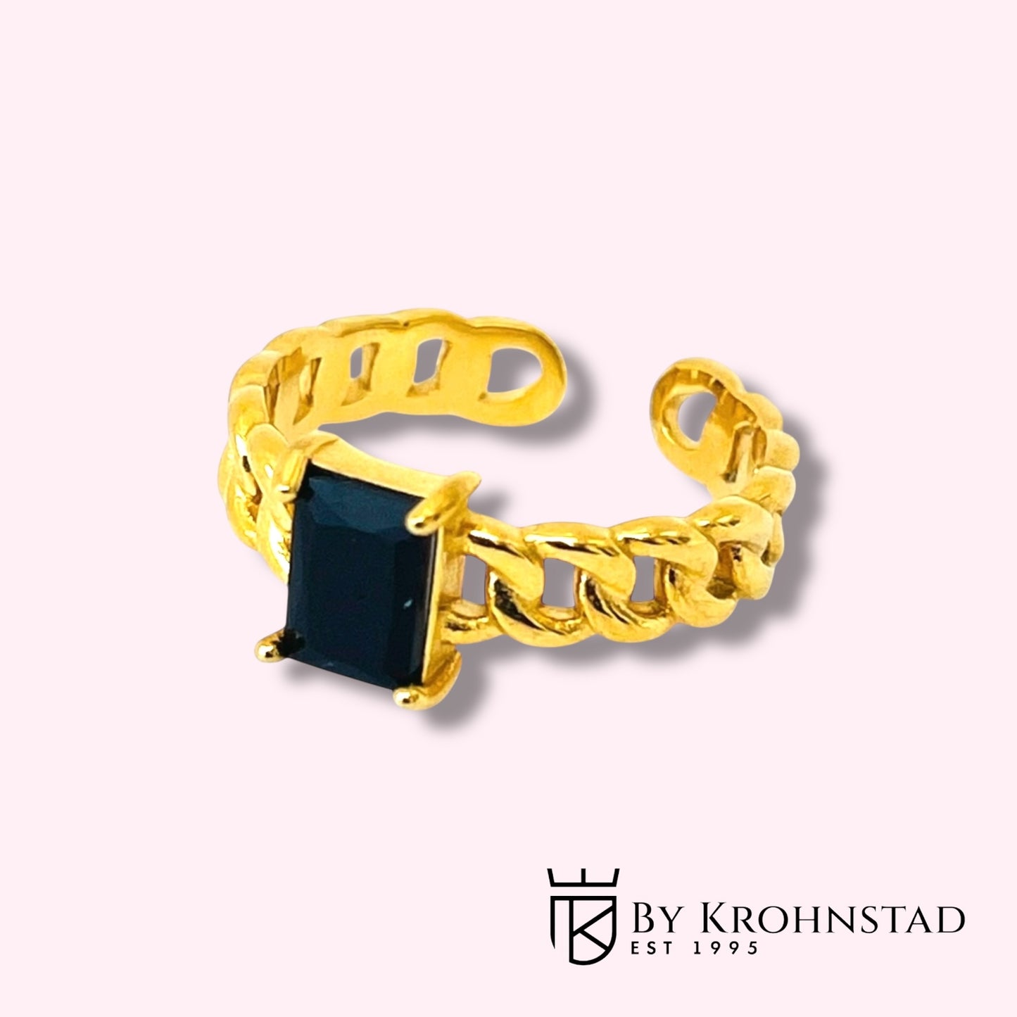 The Erika ring black