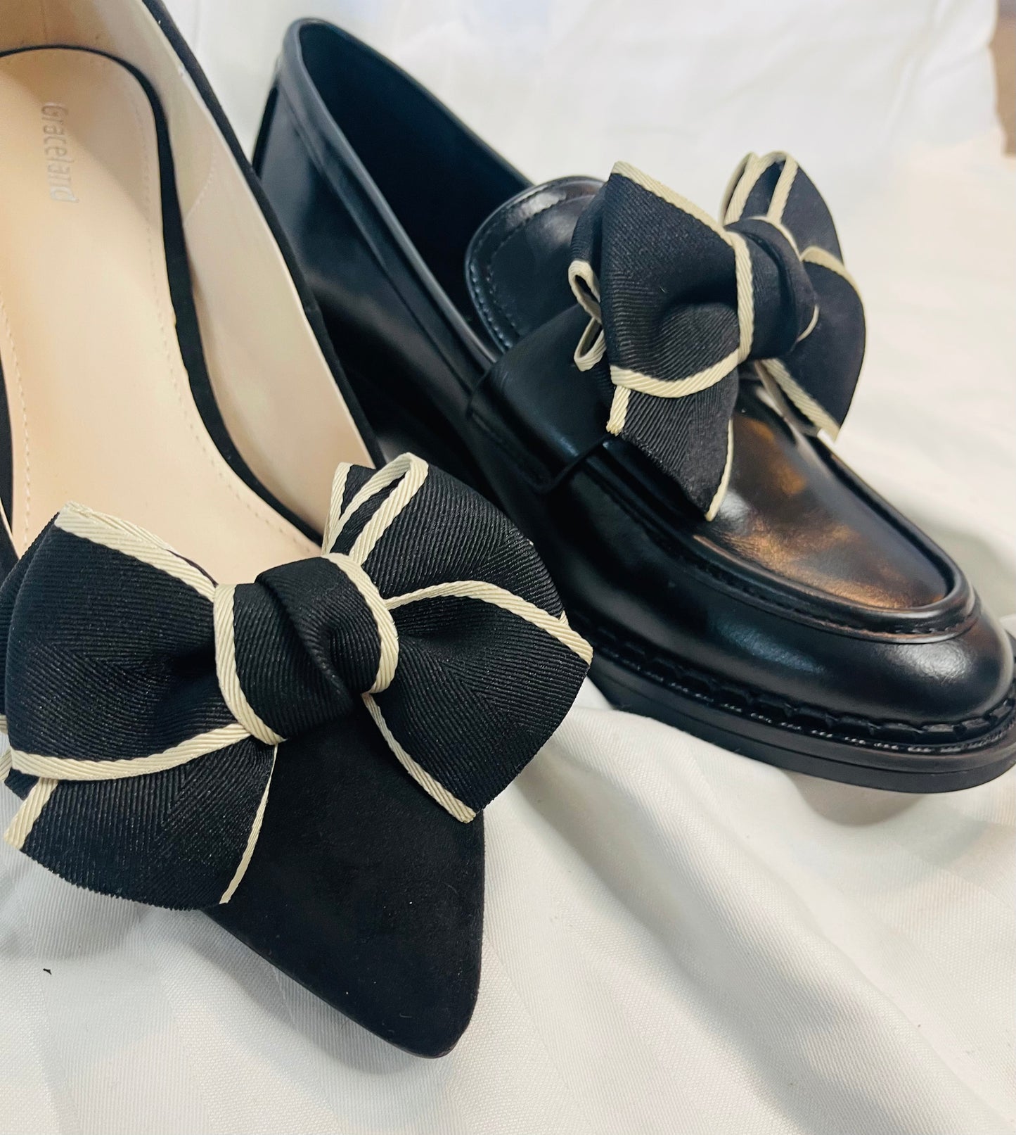 Classic edge shoe clip