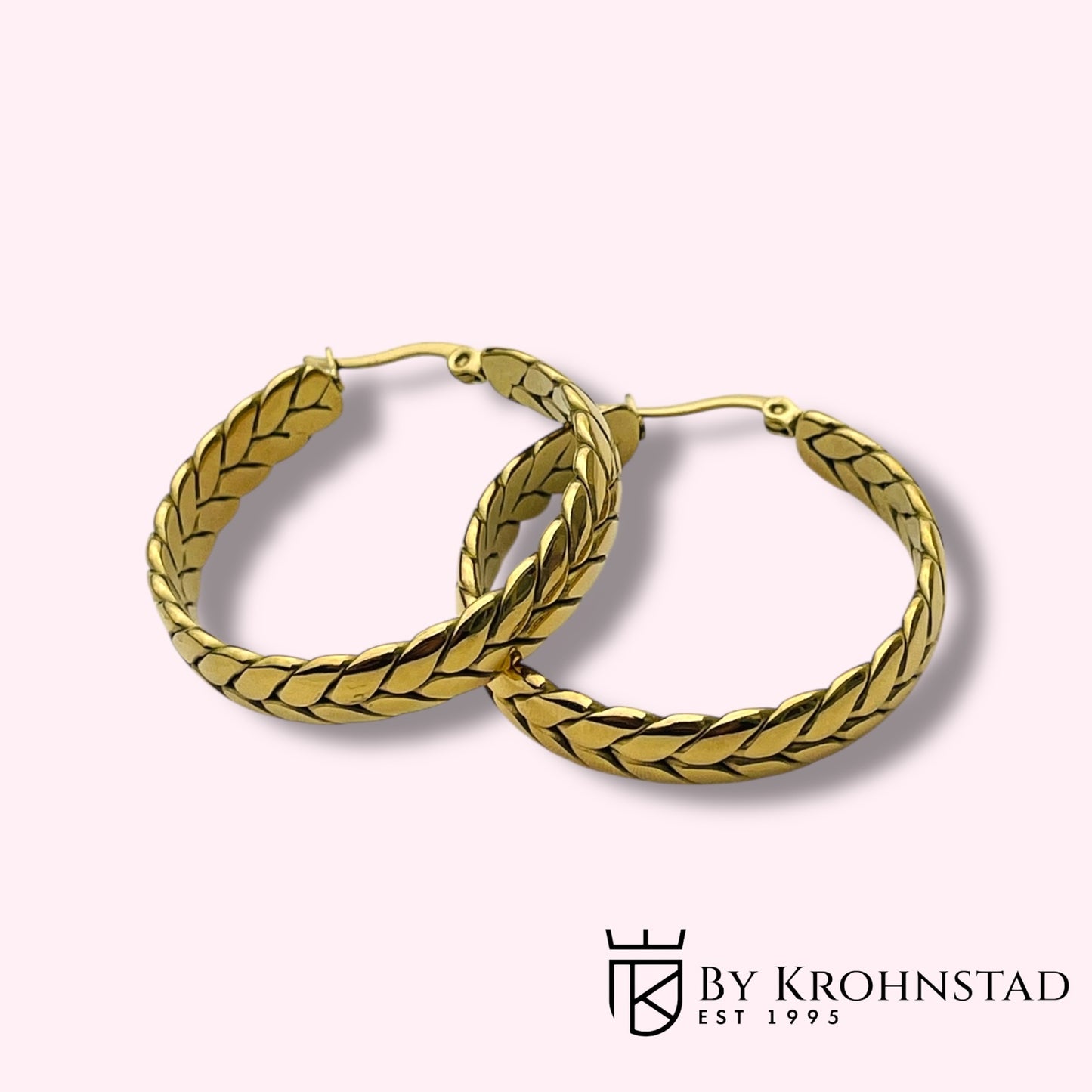 Braided hoop