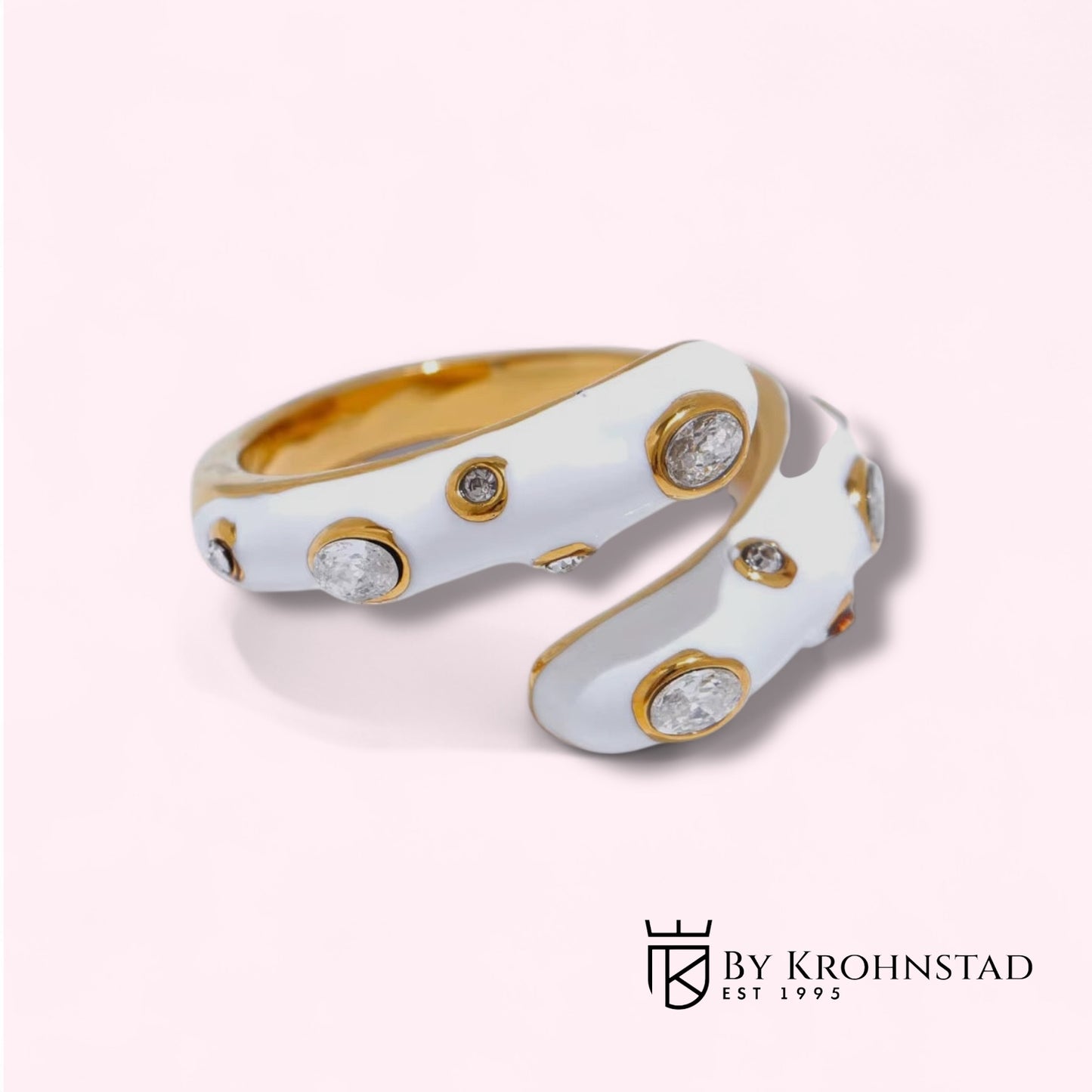 White dotted ring