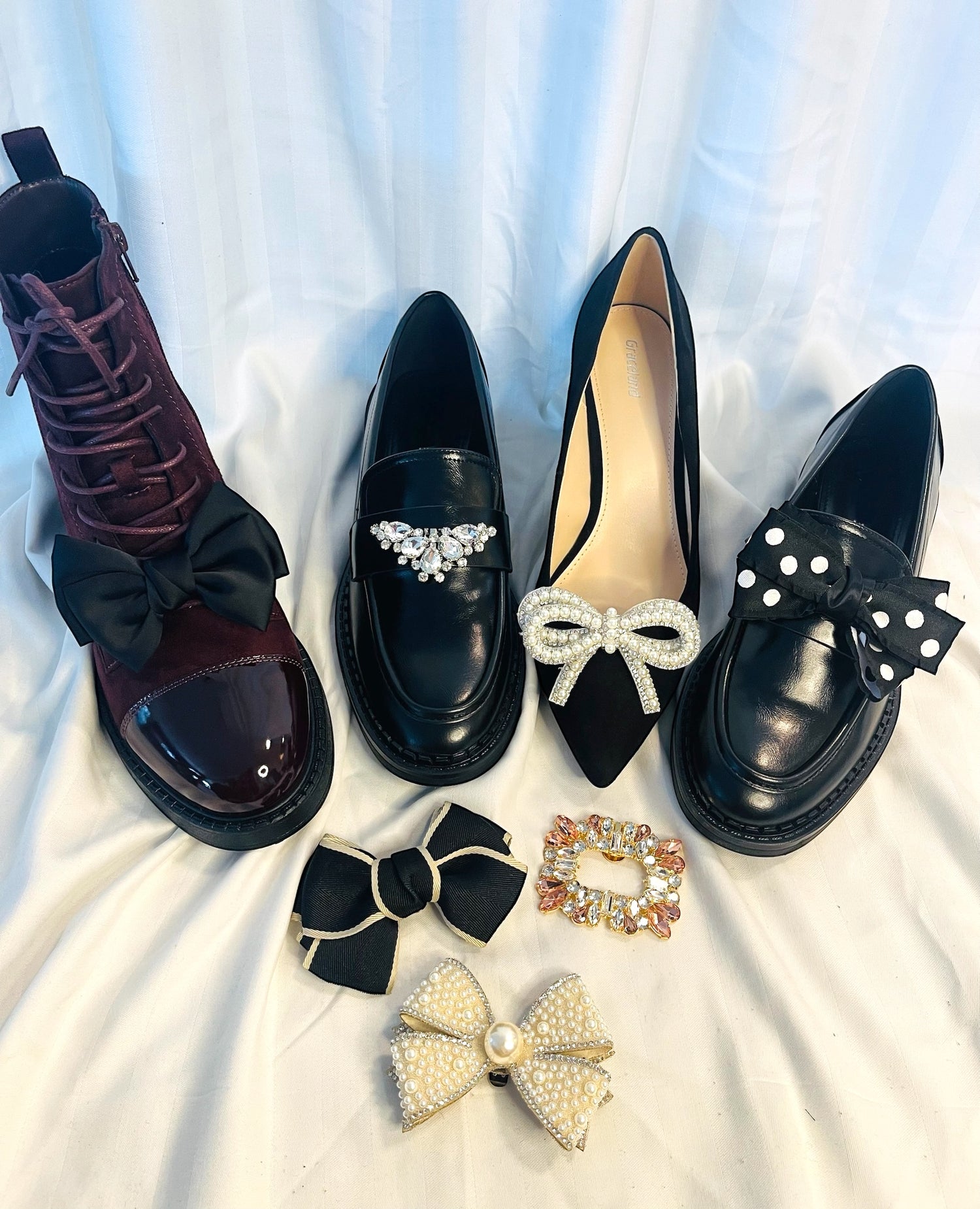 Shoe clips