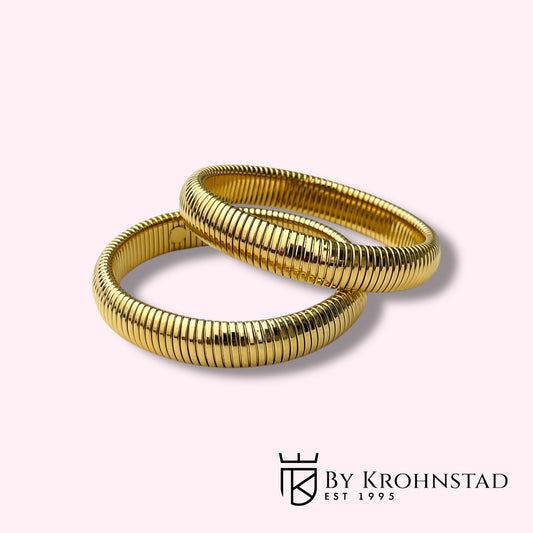 Elastic bangle