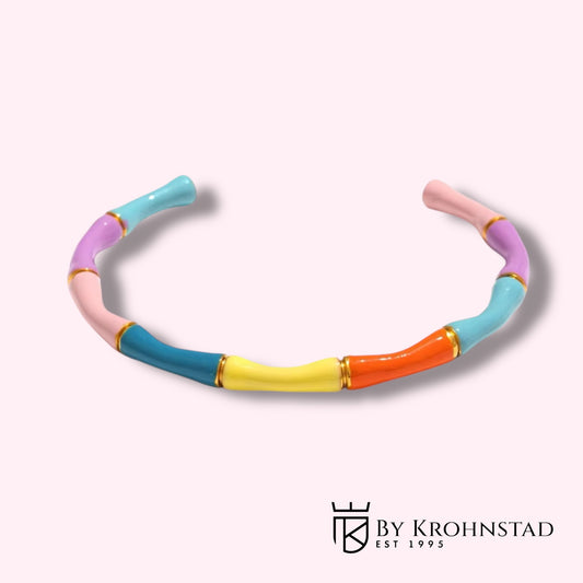 Happy cuff