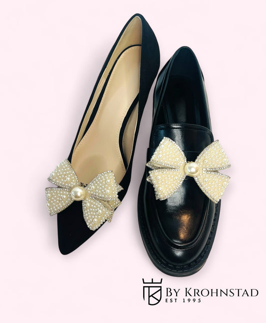 Statement Pearl Shoe Clip