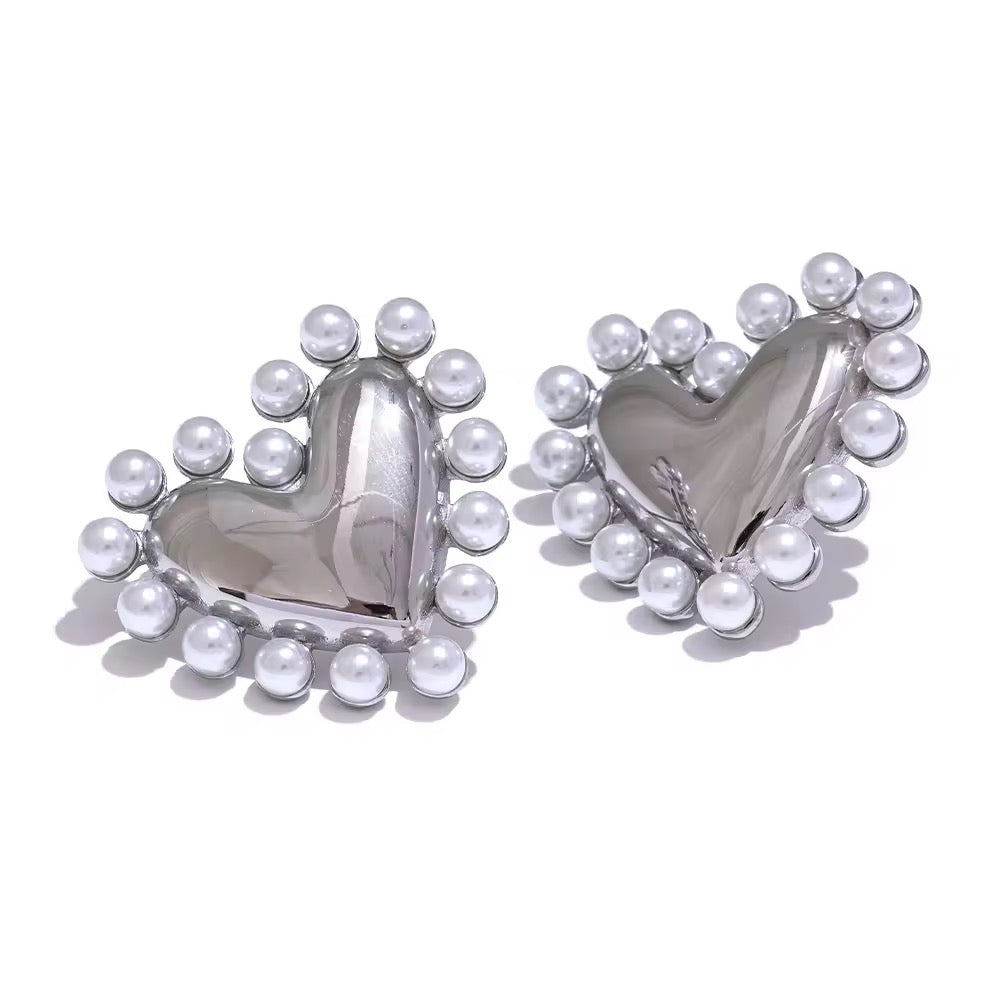 Pearly heart earings