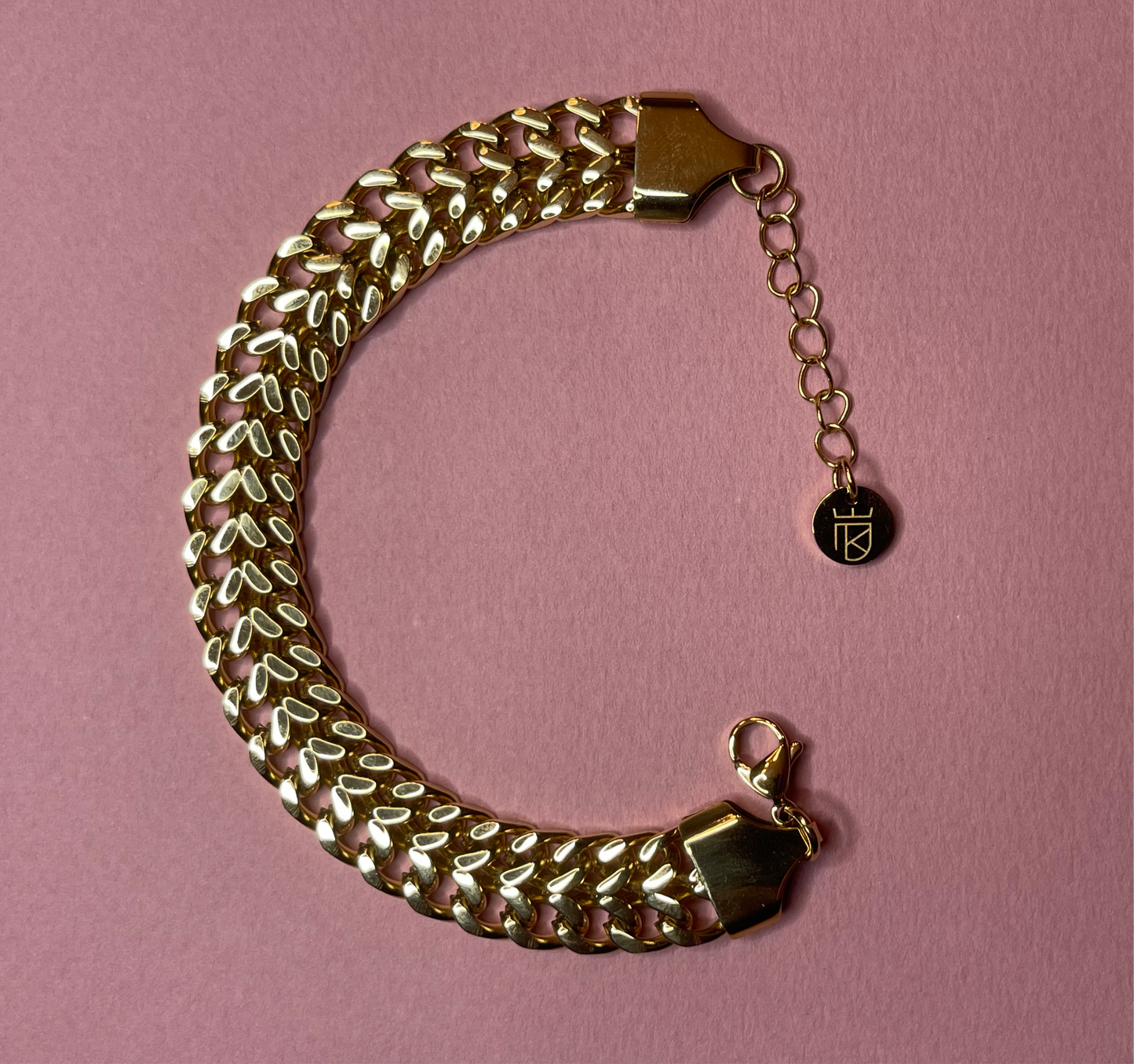 Double chain bracelet