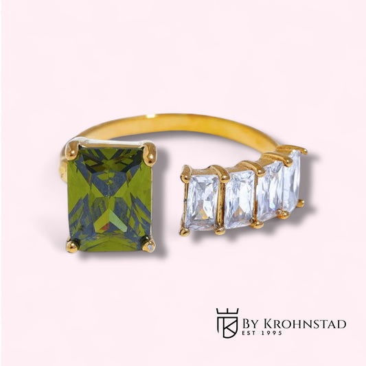 The Charlotte ring green