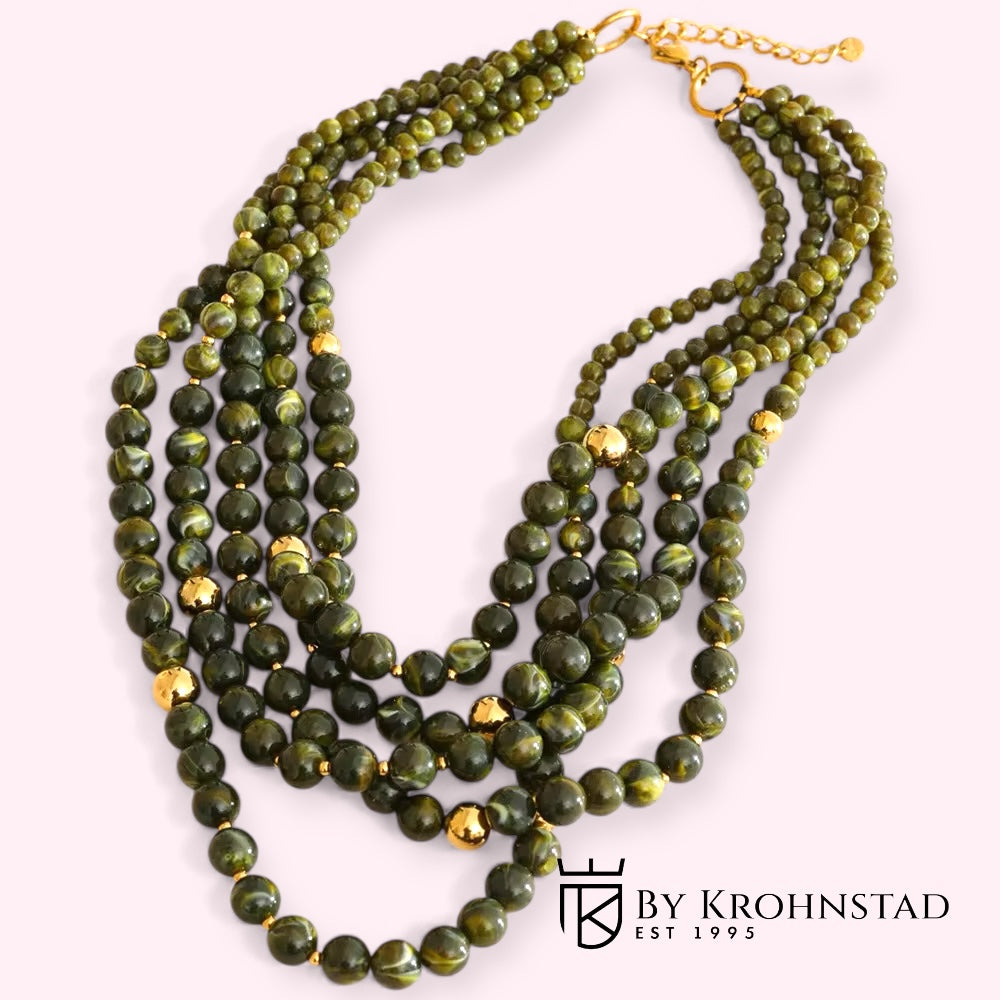 Acrylic beads necklace green