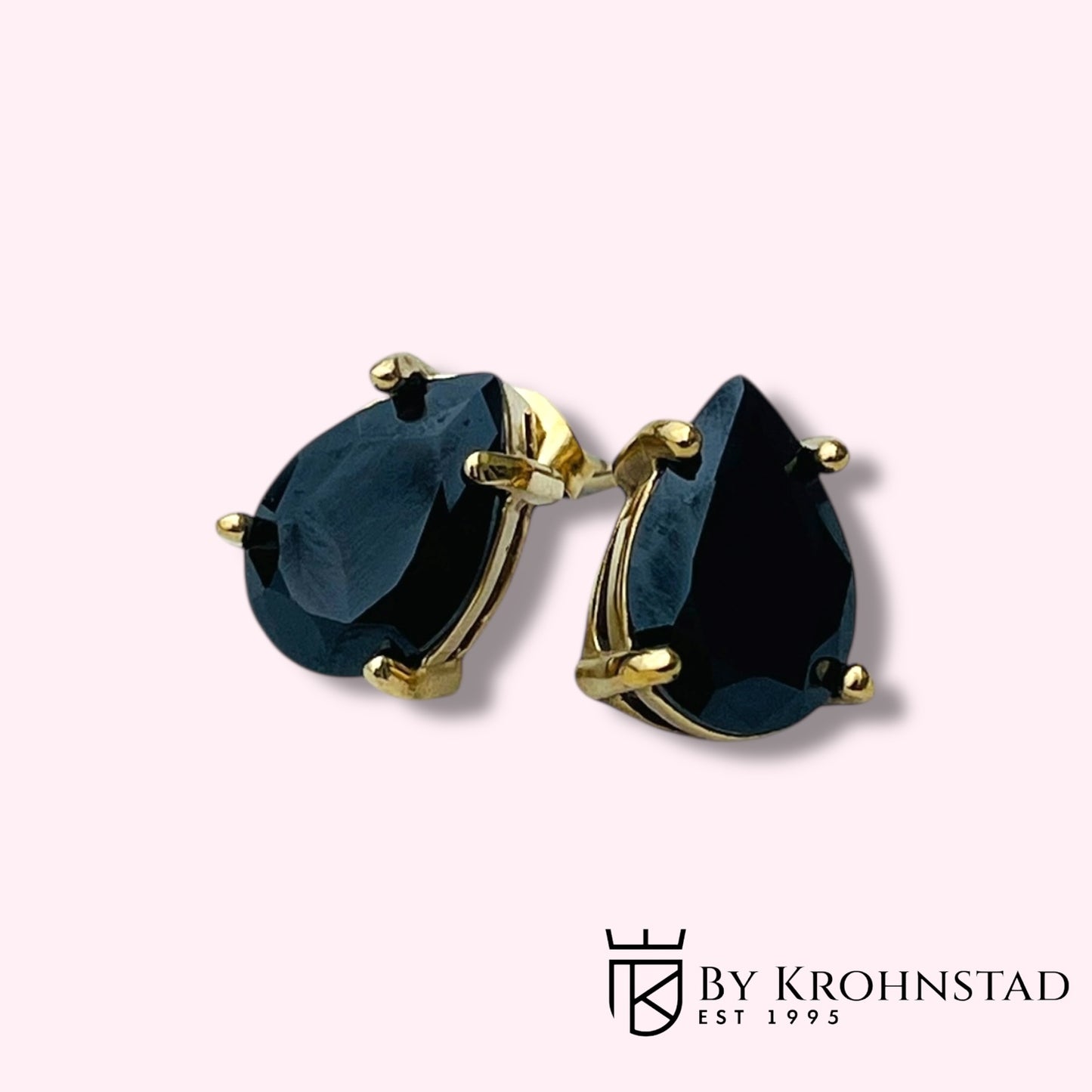 Drop stud black