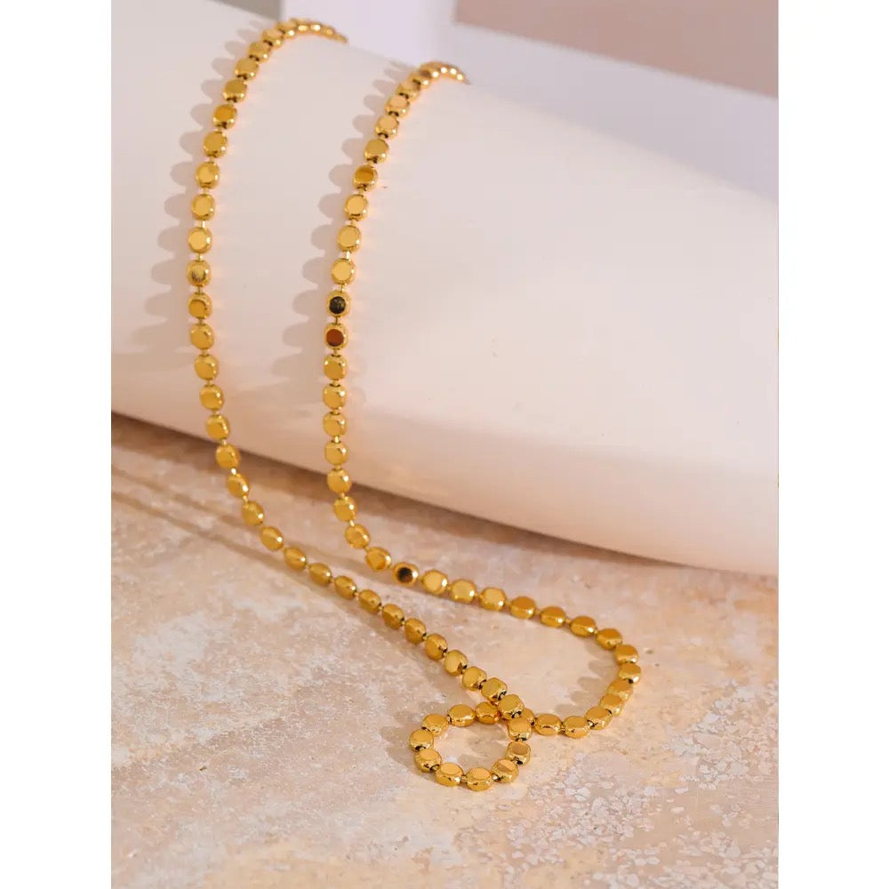 Gold beads necklace