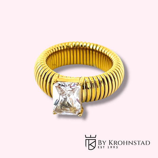 The Iris ring