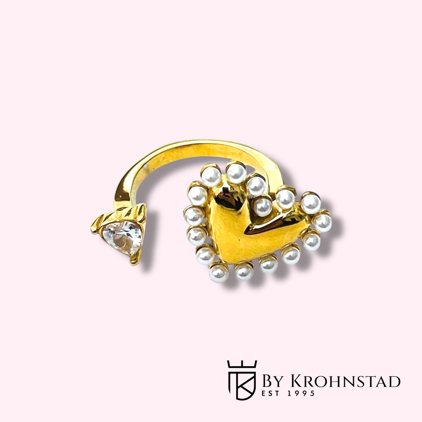 Pearly heart ring