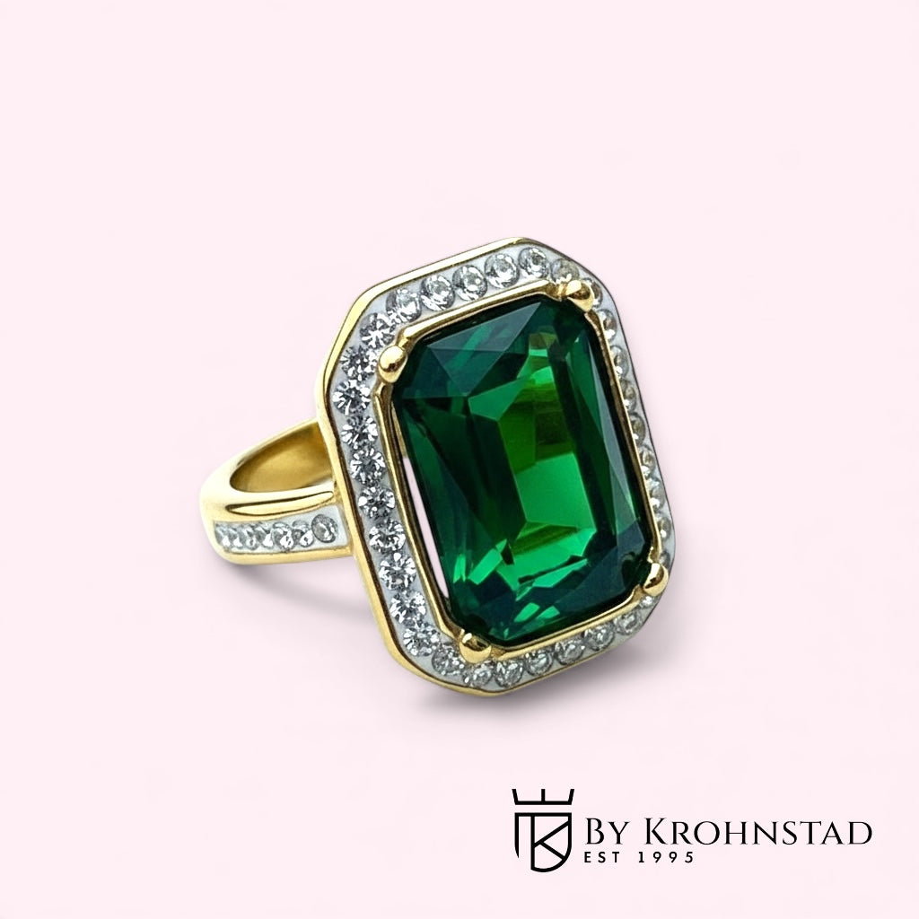 Diana cocktail ring green